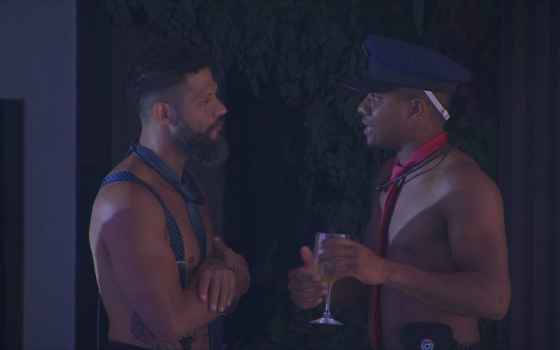 Davi aconselha Juninho a se distanciar de Leidy Elin na festa do BBB 24: