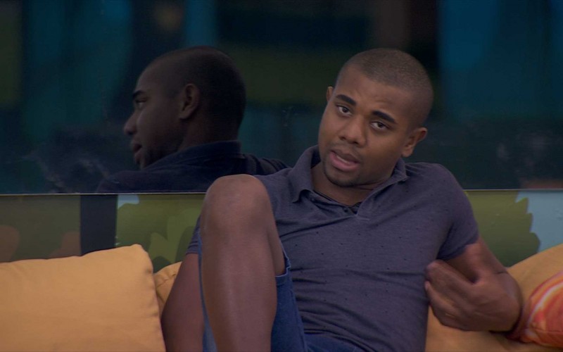 Davi comenta possÃvel envolvimento de Isabelle com Vinicius no BBB 24