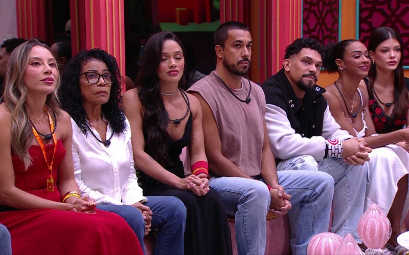 Décimo Paredão do BBB 25: LÃder Renata indica Aline