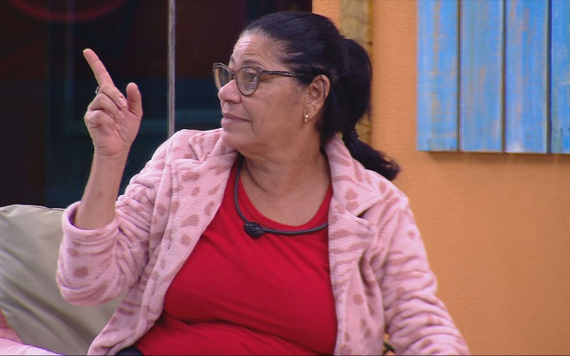Delma quase crava horário através de canto de pássaro: