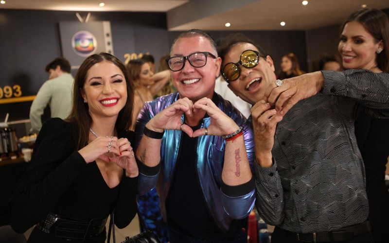 Dicesar, do BBB 10, fala de seu novo trabalho em aeroporto de São Paulo: