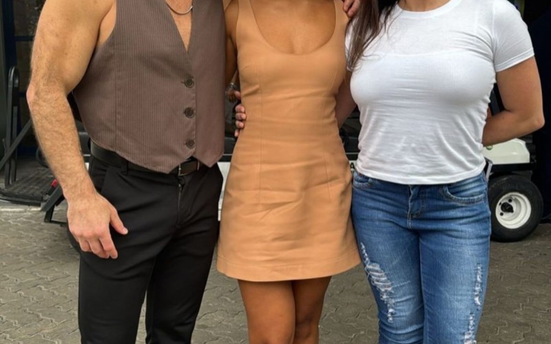 Diego e Daniele Hypolito encontram Bella Campos antes da Final do BBB 25