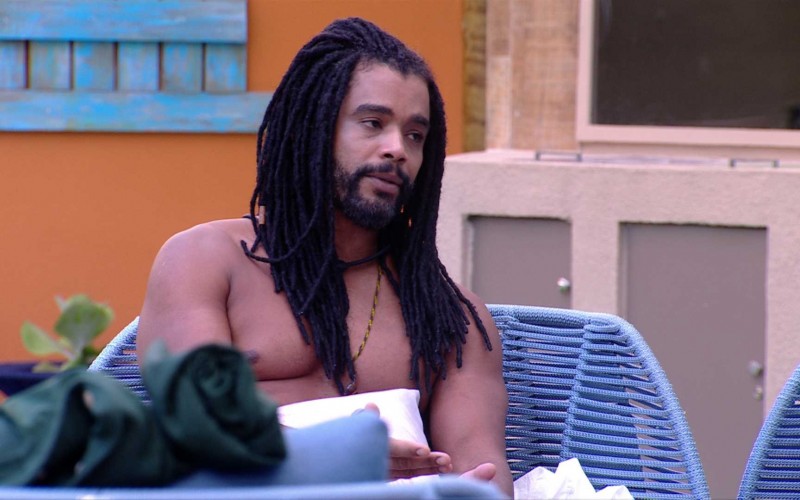 Diogo Almeida conta a brothers sobre discussão com Gracyanne Barbosa: