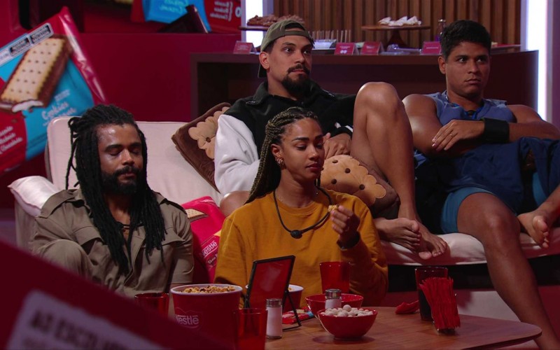 Diogo Almeida e Vilma são sorteados no Cine BBB e convidam Aline e Vinícius; saiba detalhes!