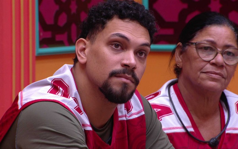 Em Contragolpe, Maike escolhe Vinícius para o Paredão com ele e Renata