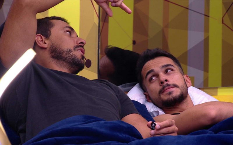 Em conversa com Maike, João Gabriel desabafa sobre sister: