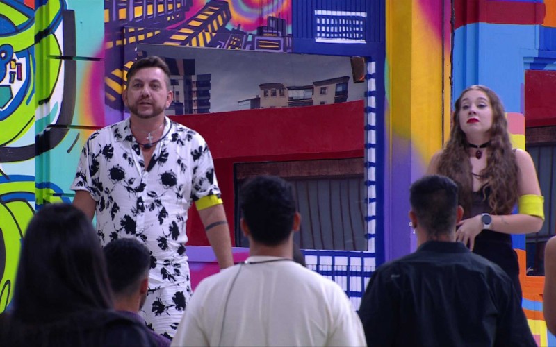 Em despedida de Edilberto e Raissa, eliminado do BBB 25 faz homenagem ao circo