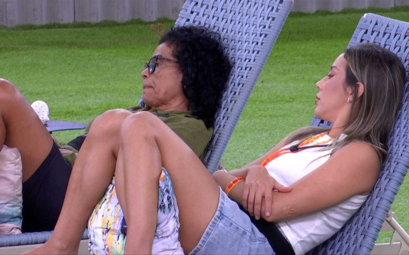 Emparedada, Vilma avalia votos de adversários: