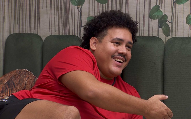 Emparedado, Lucas Henrique diz que vai preparar mesa de café da manhã no BBB 24: