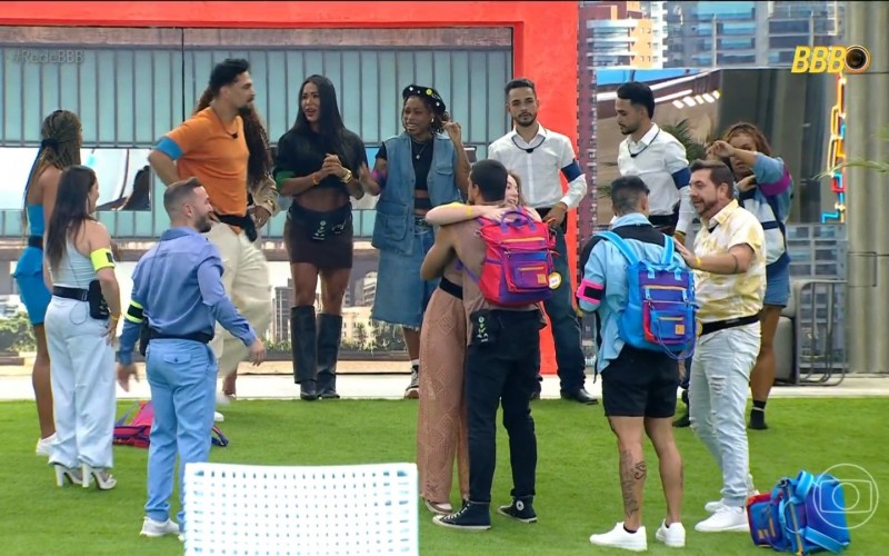 Estreia do BBB 25 tem contador de ovos de Gracyanne e entrada de novos participantes