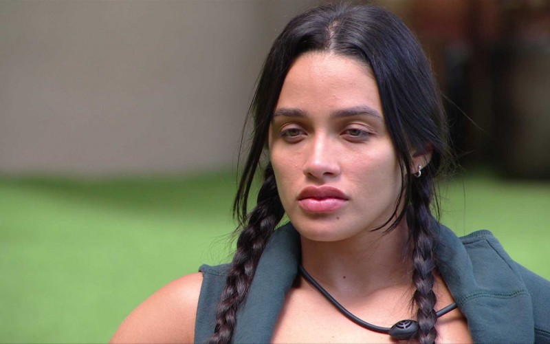 Eva diz que Aline
