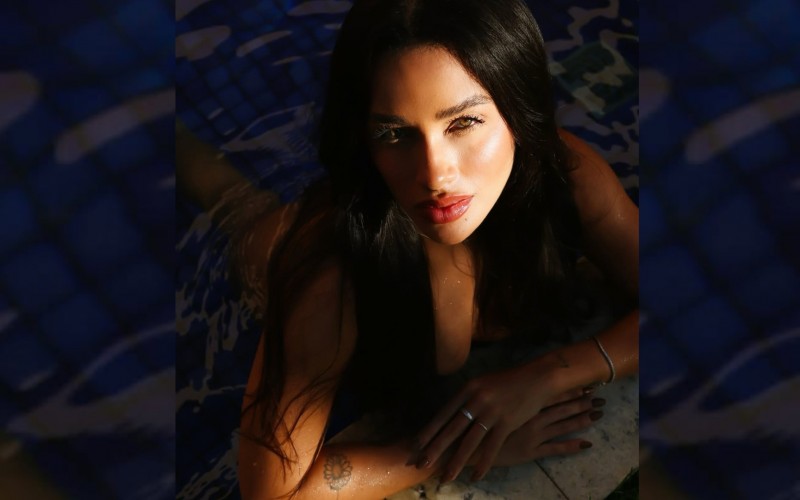Ex-BBB Eva Pacheco fala sobre rumores de affair com José Loreto: