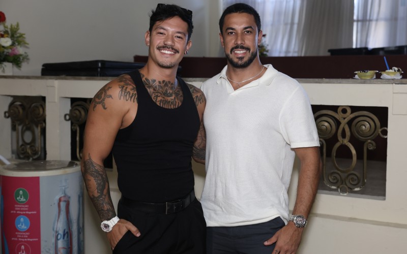 Ex-BBBs 25 se reencontram em evento beneficente no Rio de Janeiro