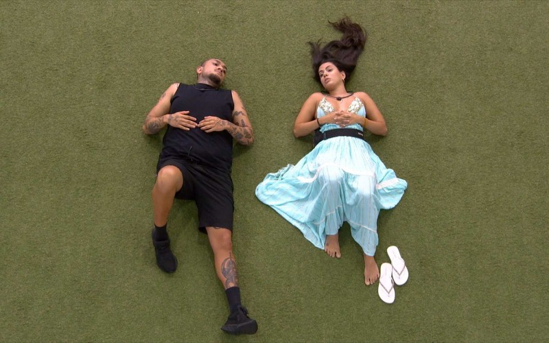 Fernanda chama MC Bin Laden para conversar e dispara: