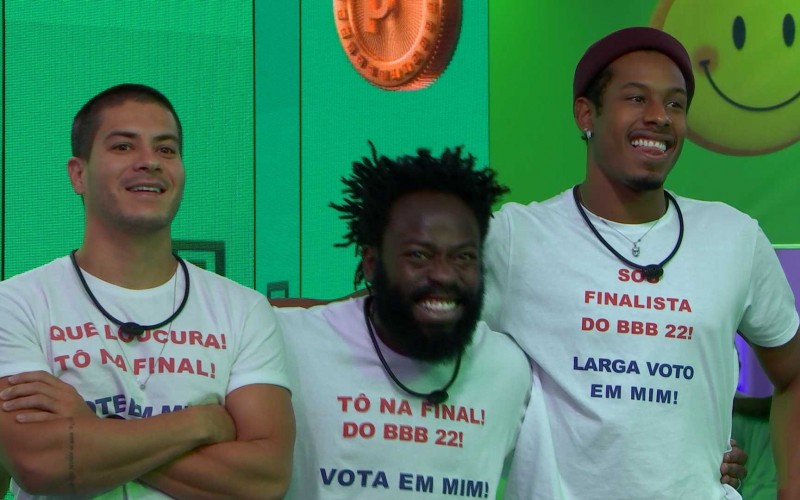 Finalistas do BBB 22, Arthur Aguiar, Douglas Silva e Paulo relembram momentos em ação PicPay