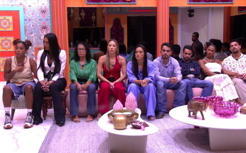 Formação do 8º Paredão tem Contragolpes de Thamiris em Aline, e de Aline em Gracyanne Barbosa