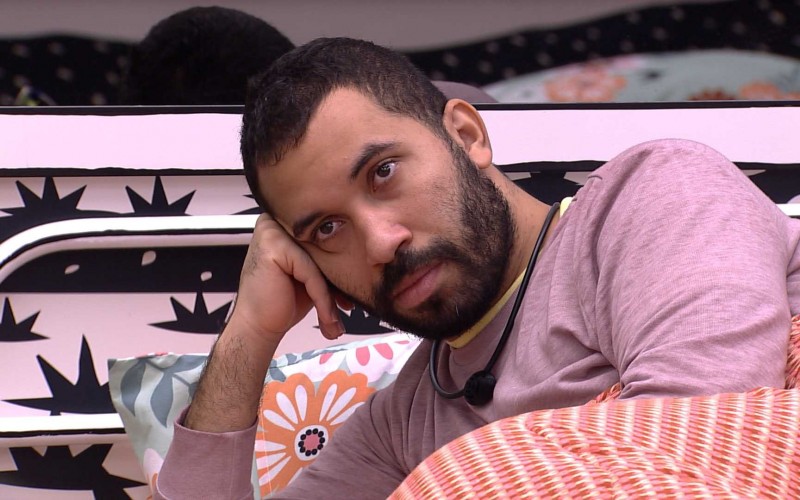 Gilberto confidencia para sister: