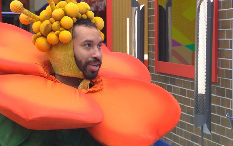 Gilberto pergunta para brother no BBB21: