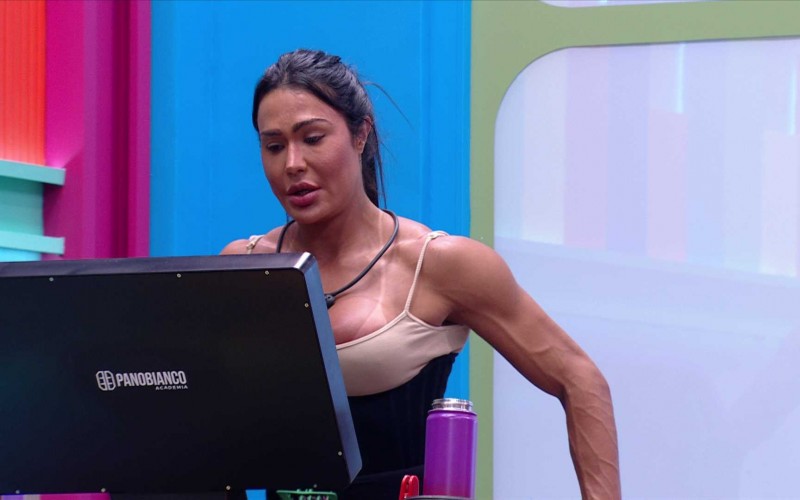 Gracyanne Barbosa alfineta Maike no BBB 25: