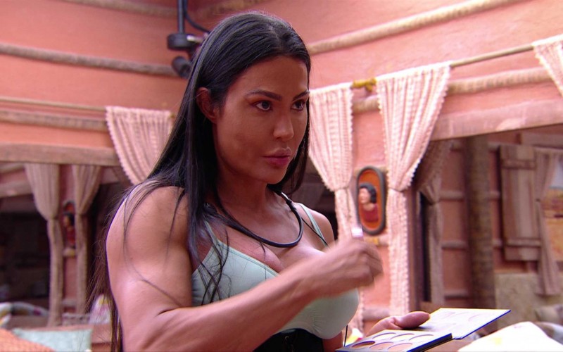 Gracyanne Barbosa aponta postura de Diego Hypolito em relação a