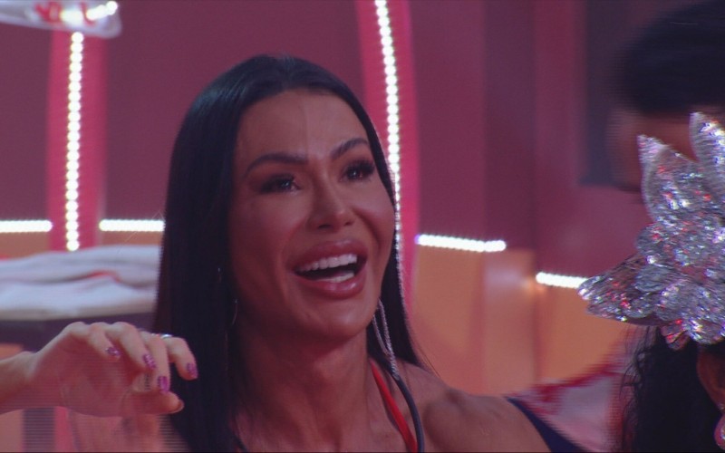 Gracyanne Barbosa se emociona na Festa de sábado com Ivete Sangalo no BBB 25