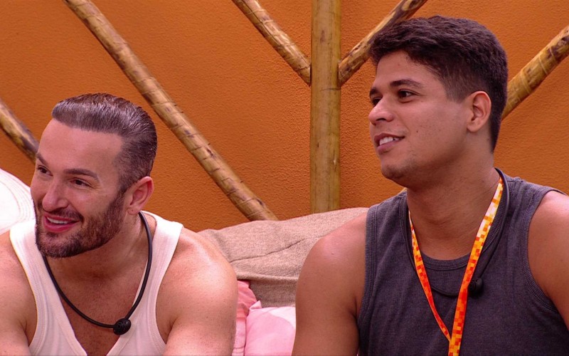 Guilherme conta para aliados descoberta sobre Central do LÃder: