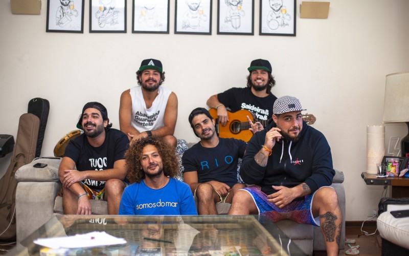 Integrantes do Atitude 67 comentam sucesso do hit