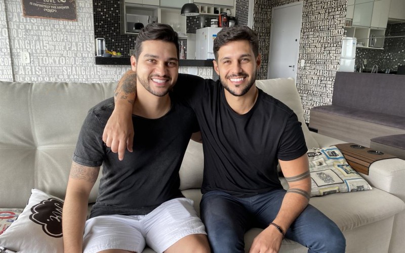 Irmão de Rodrigo, do BBB22, revela que eles tiveram uma infância turbulenta: