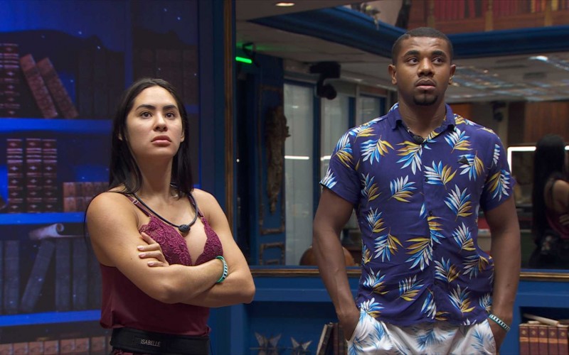 Isabelle e Davi estranham telão no BBB 24 e brother diz: