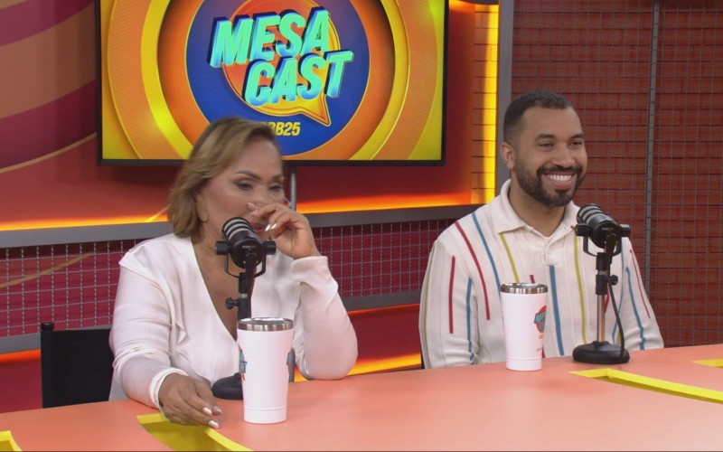 Jacira se emociona ao rever momentos do filho, Gil do Vigor, no BBB 21