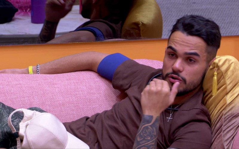 João Gabriel reclama com João Pedro no BBB 25: