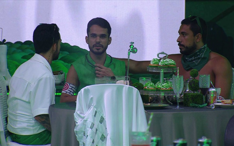 João Pedro e João Gabriel dizem que Renata