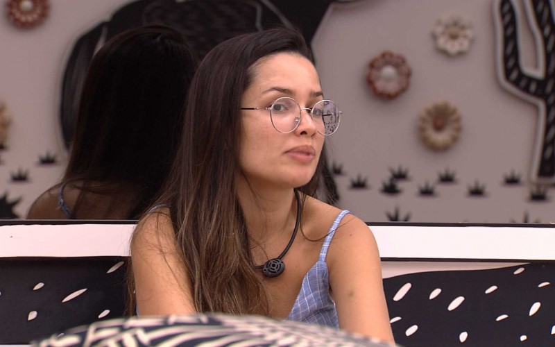 Juliette aconselha Sarah no BBB21:
