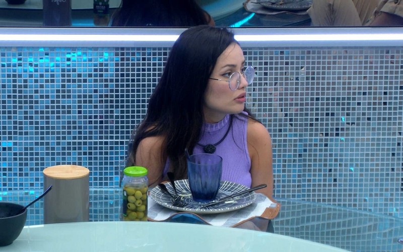 Juliette afirma que Pocah e Gilberto estão excluÃdos no BBB21 e opina sobre a situação: