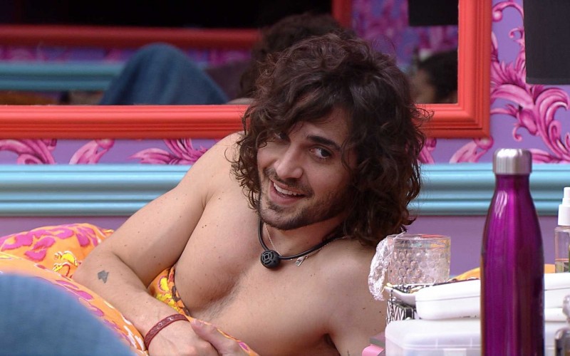 Juliette brinca com humor de Fiuk e brother comenta: