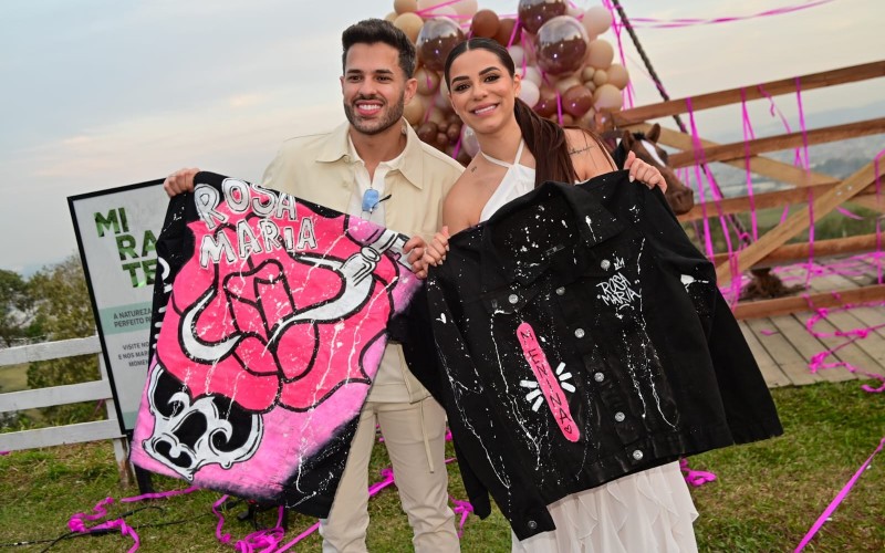 Key Alves mostra a barriga de grávida nas redes sociais: