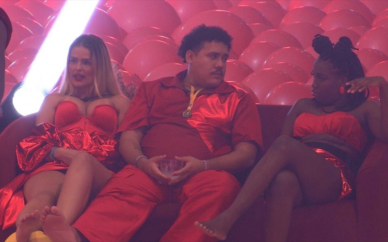 Lucas Henrique questiona Leidy Elin no BBB 24:
