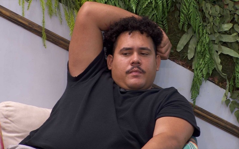 Lucas Henrique relata conversa com MC Bin Laden em que brother comenta dívida com sister: