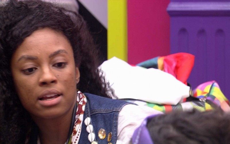 Lumena desabafa com Fiuk sobre BBB21: