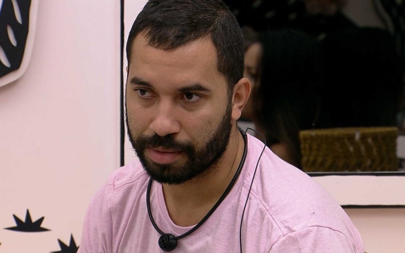 Mãe de Gilberto, do BBB21, analisa Paredão: