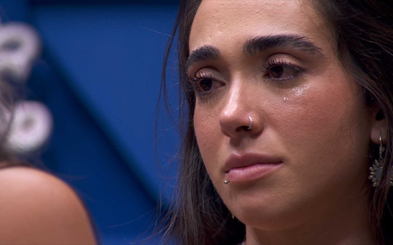 Mãe de Giovanna do BBB 24 lamenta filha no Paredão: