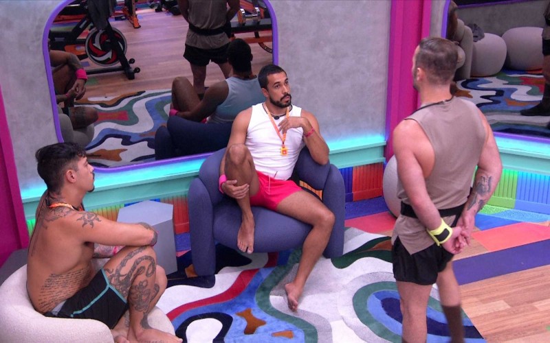 Maike pede desculpas para Diego: