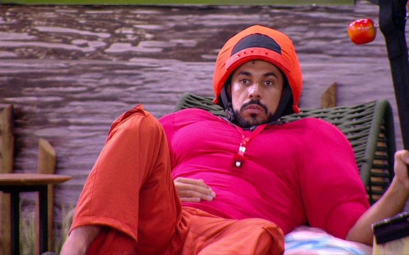 Maike recebe punição gravÃssima no BBB 25 por atender ao Big Fone sem Maria Eugênia