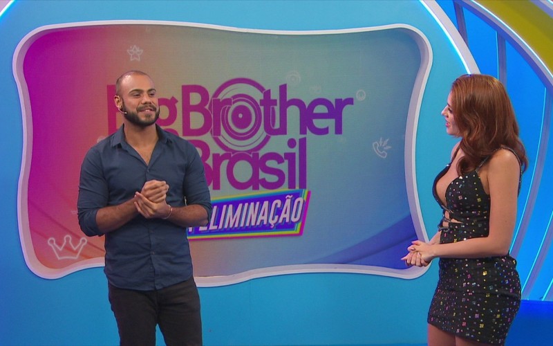 Marcus Vinicius revê melhores momentos dentro da casa do BBB 24