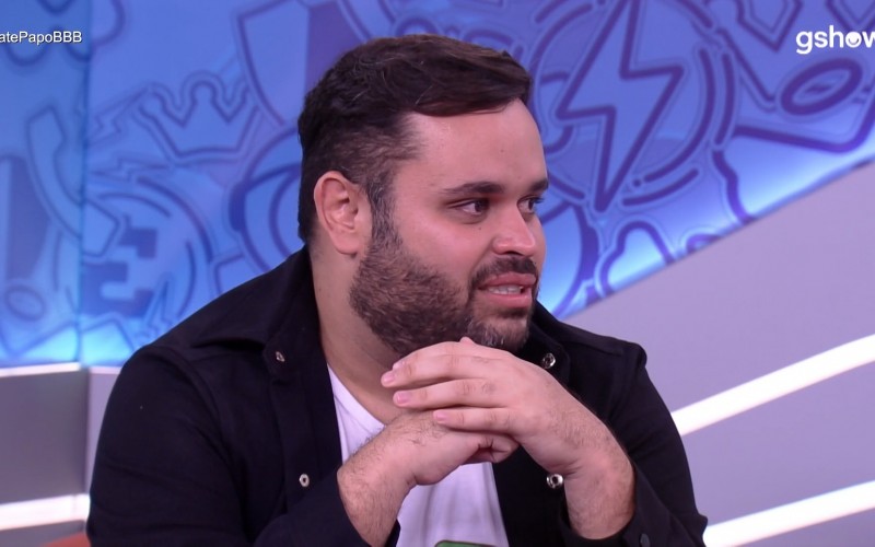 Michel chora ao descobrir que foi eliminado no Paredão com maior número de votos do BBB 24
