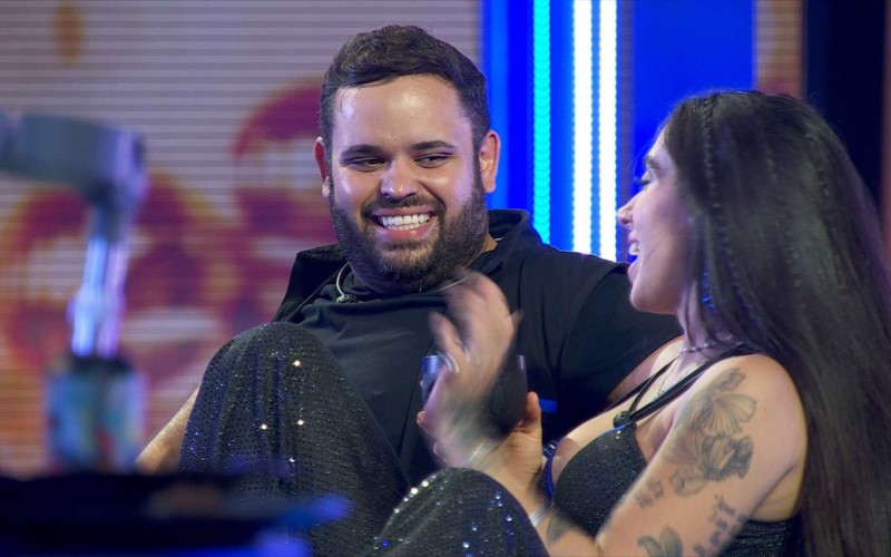 Michel opina sobre brother em conversa com Giovanna e dispara: