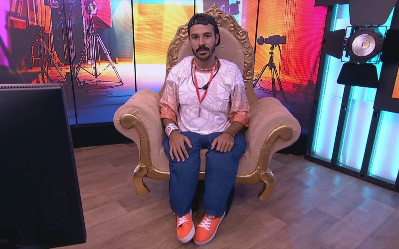 Monstro: Mateus cumpre castigo no Confessionário, em dinâmica com participação do público; veja vídeos