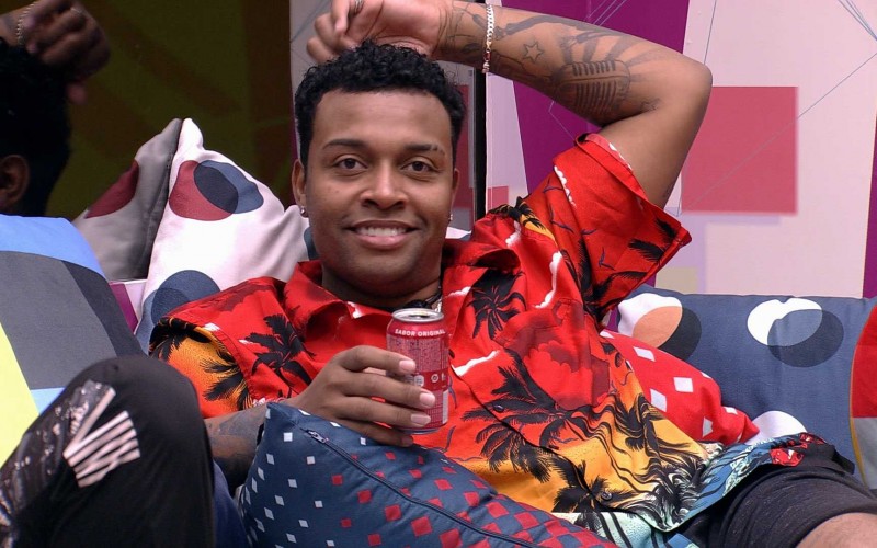 Nego Di analisa brothers e diz para Projota: