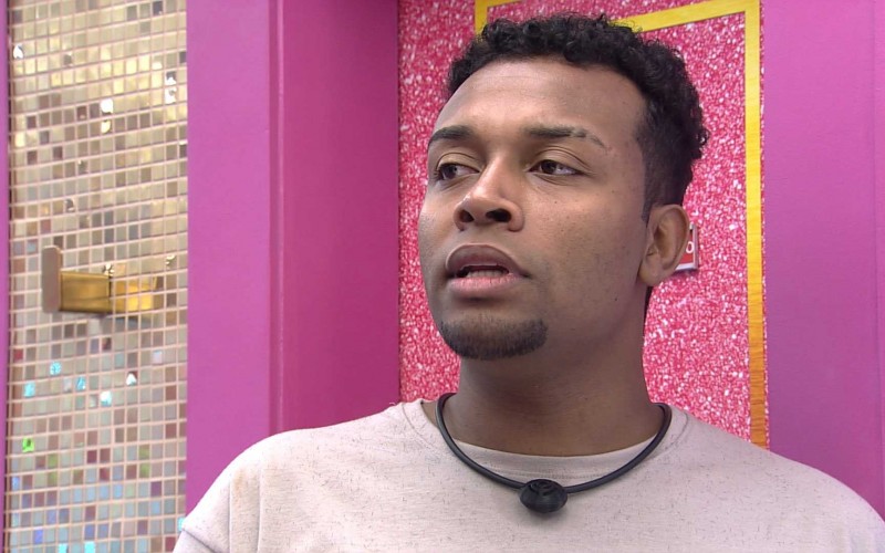 Nego Di conversa com Arcrebiano antes de noite de Eliminação: