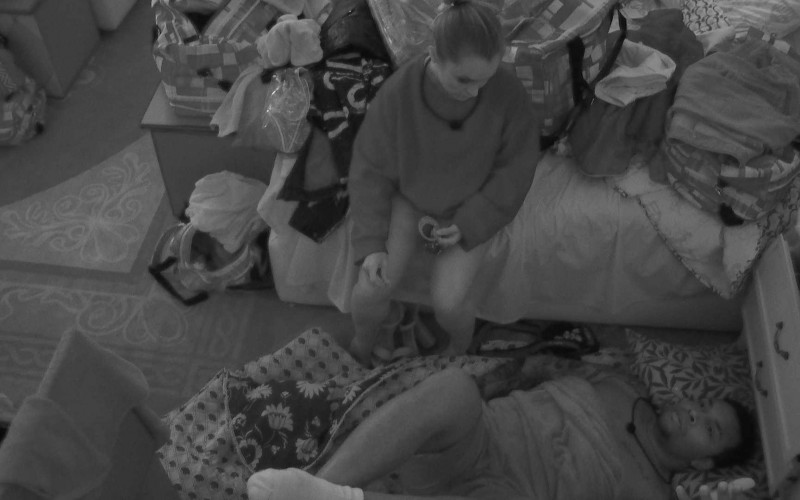 Nego Di explica a Carla Diaz motivo de voto: